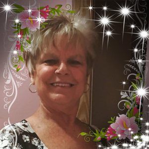 Meet your Posher, Carolyn